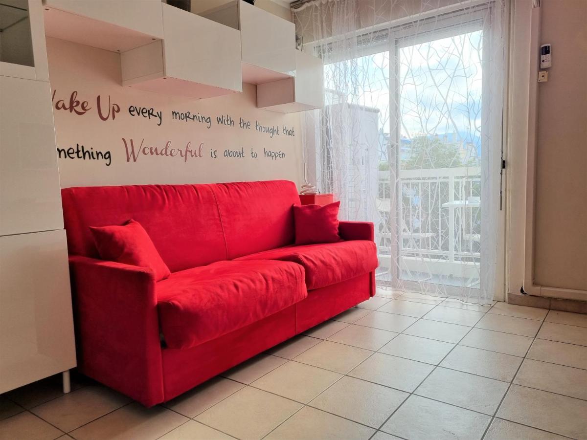 Apartament Affitto-Nizza Zewnętrze zdjęcie